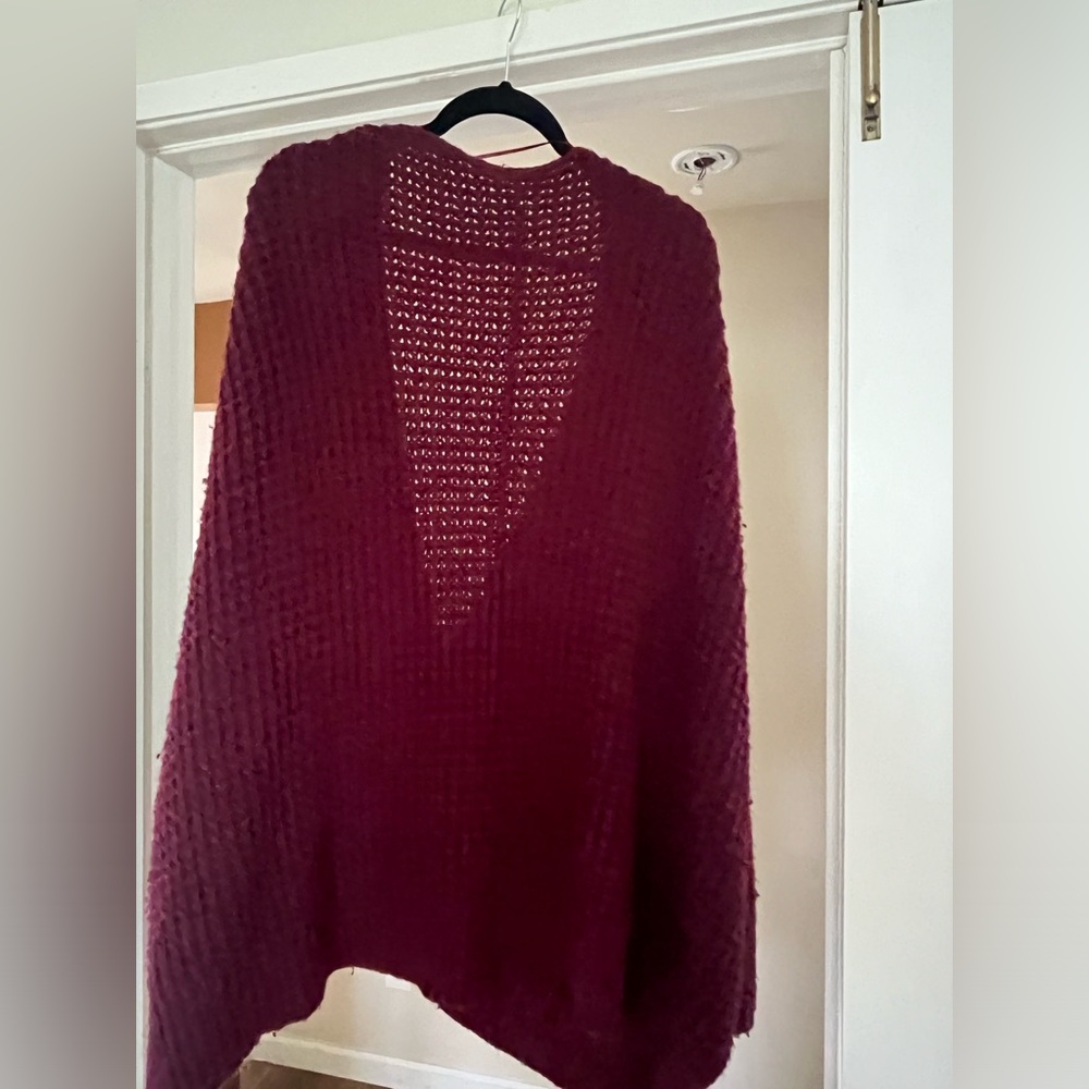 FREE PEOPLE SWEATER